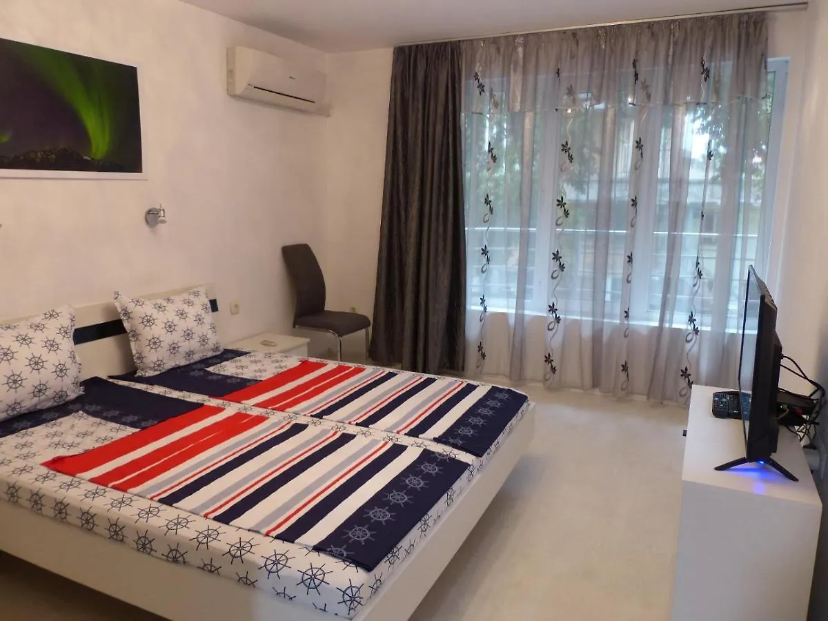 Апартаменты Apartament Holiday Бургас