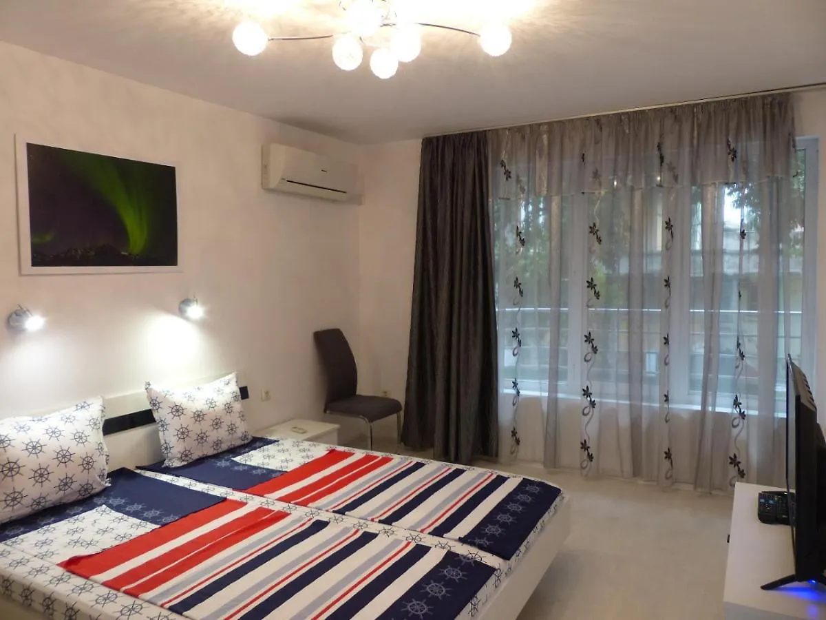 Апартаменты Apartament Holiday Бургас